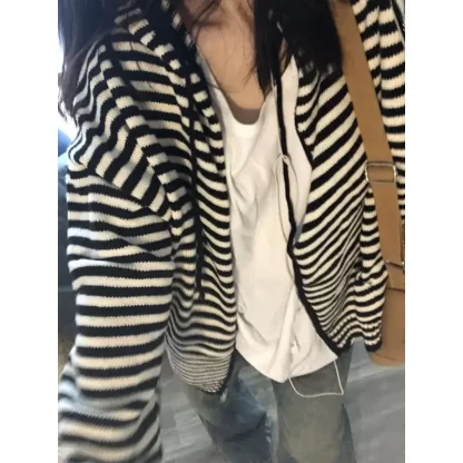 Deeptown Vintage Striped Sweaters Cardigan Women Casual Korean Style Zip Up Knitwear Harajuku Loose Black White Knitted Coats - Image 3